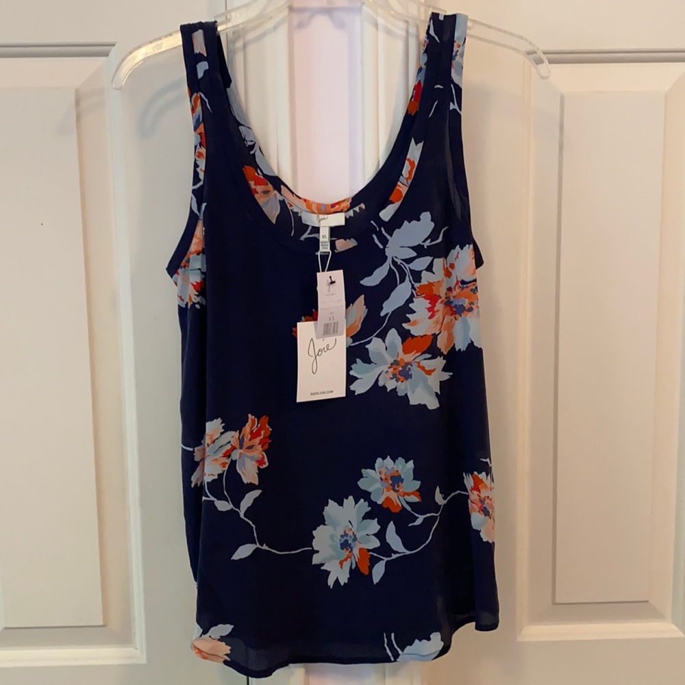 Joie navy and floral top size xs nwt